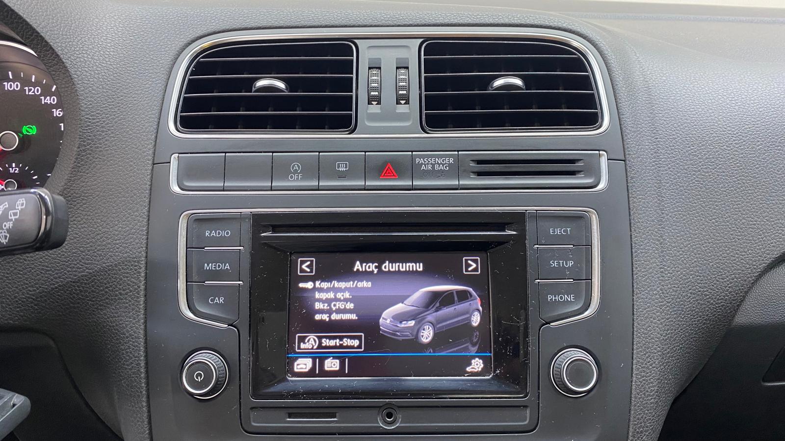 VOLKSWAGEN POLO 18